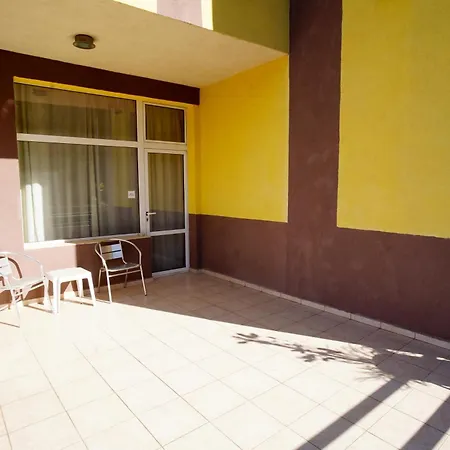 Family Art-hotel Zora Hotel